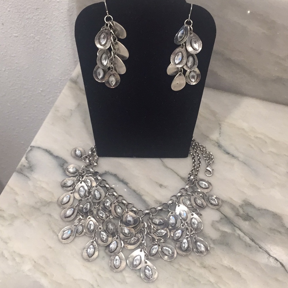 Premier Designs Necklace & Earrings Set